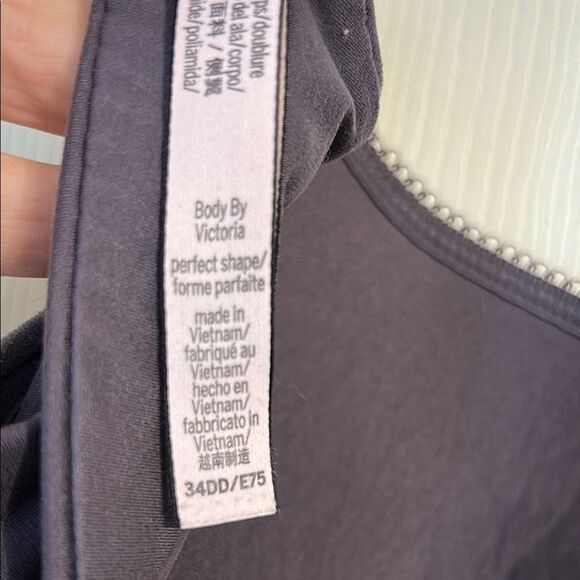 VICTORIA'S SECRET 34DD Body by Victoria Full-Coverage Bra Perfect Shape Gray - Picture 9 of 9